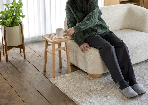 Amu Stool