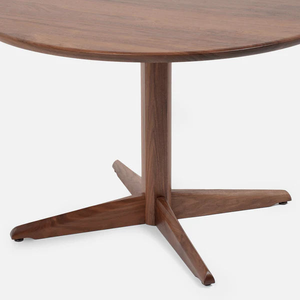 Round Table